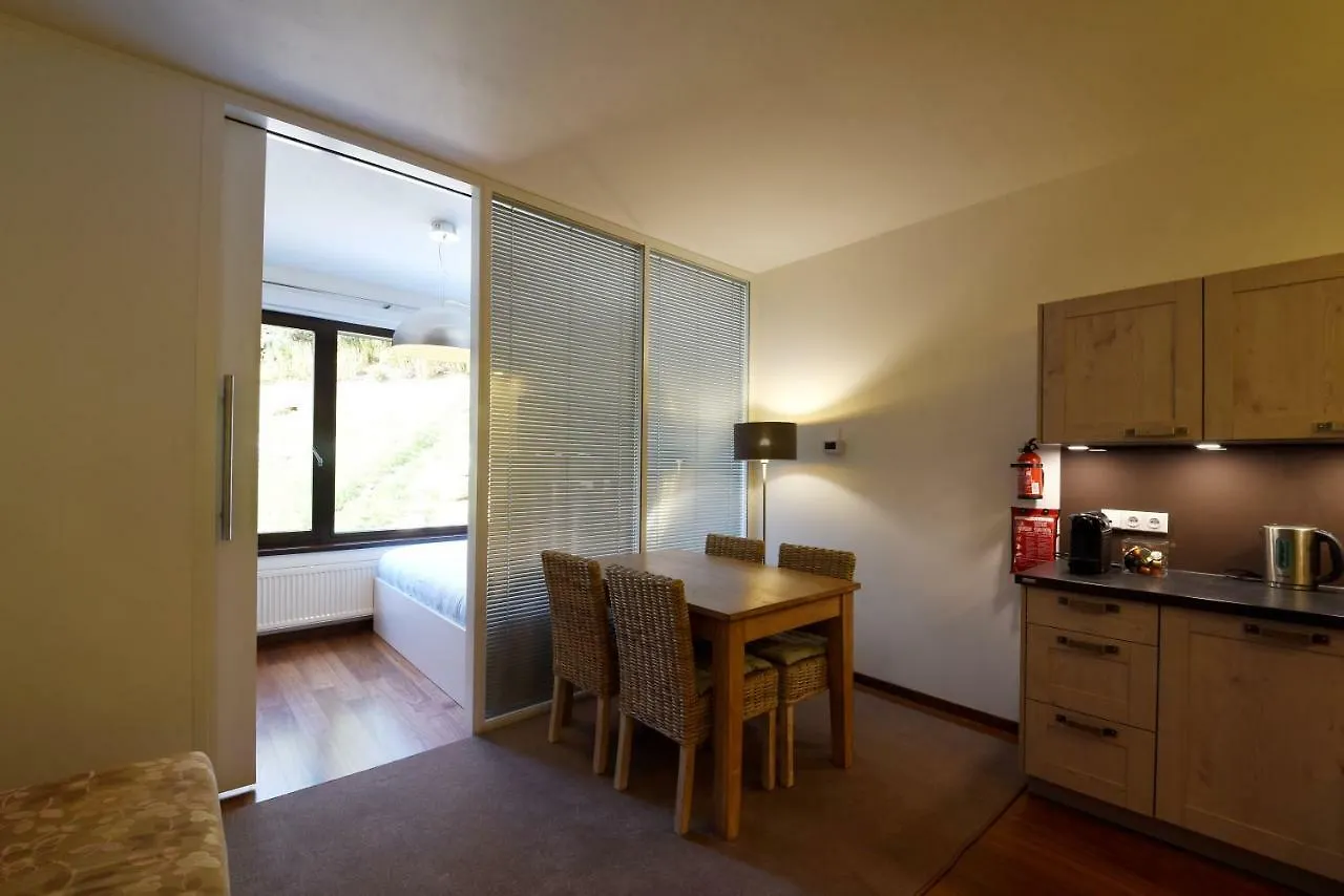 Lucni Dum Okruzni Hotel Spindleruv Mlyn Apartment